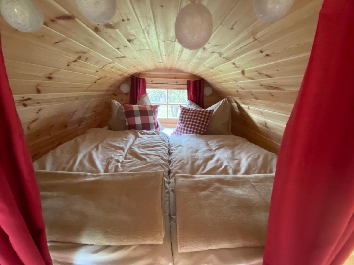 Andrella Auszeithof - Schlaferlebnis Im Holzfass Hotel Friedersbach Buitenkant foto